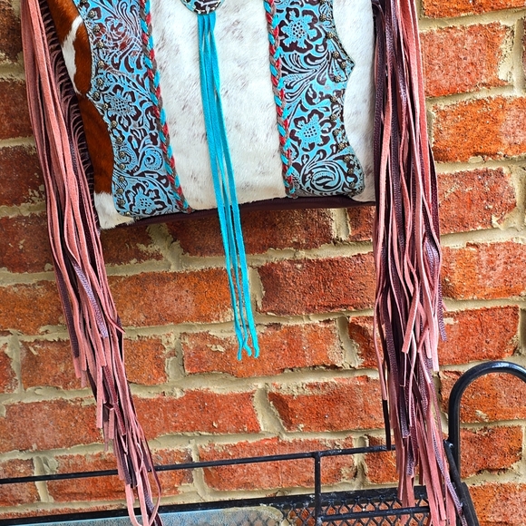 🐮Myra Hair On Bag EUC - Picture 9 of 16